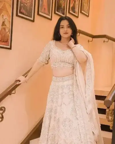 Escort Service In Mira Road
